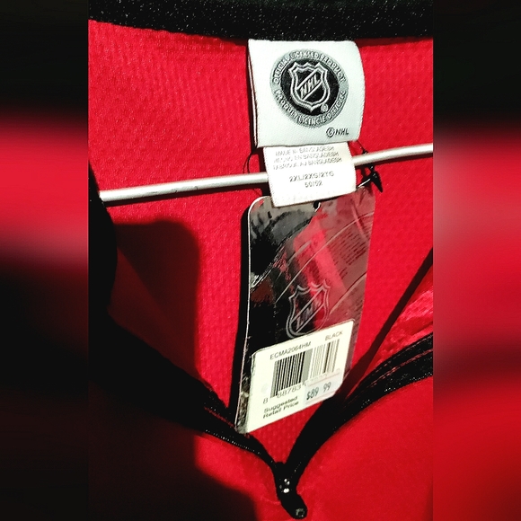 NEW Chicago Blackhawks Mock Neck Shirt! NHL. 2XL, Men. Unisex Item - Picture 4 of 6